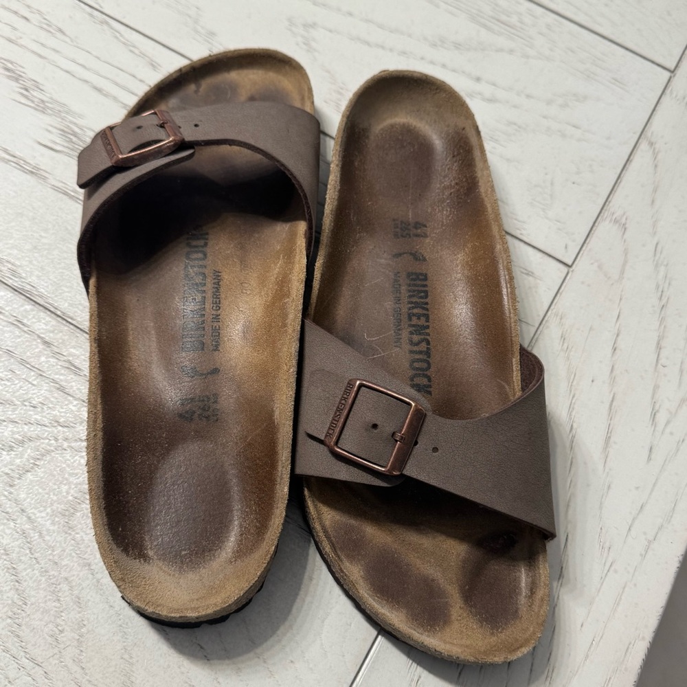 Birkenstock Men's Dark Brown Slide Sandals - Picture 3 of 8